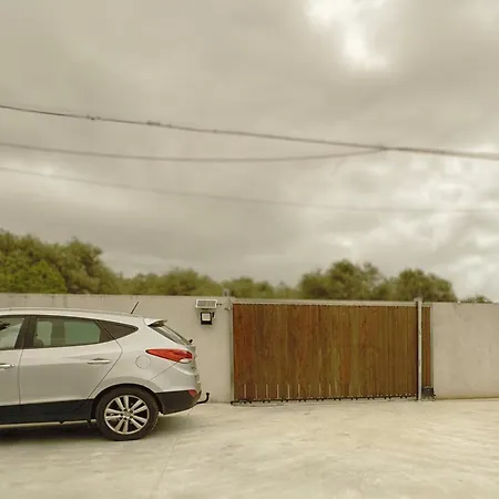 Algherolux -free Secure Gated Parking For Cars And Motorbikes *